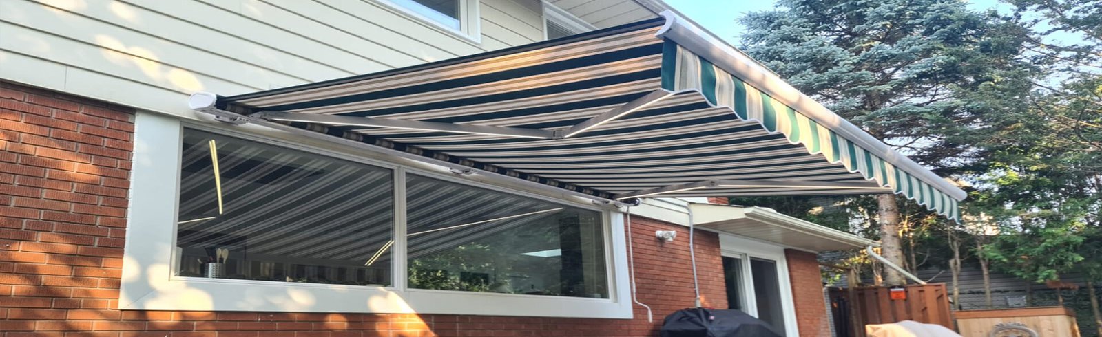 High-quality Retractable Awning installation